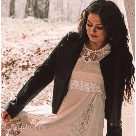 SALE A'reve handmade lace detailed asymmetric dress cream - Picture 7 of 8